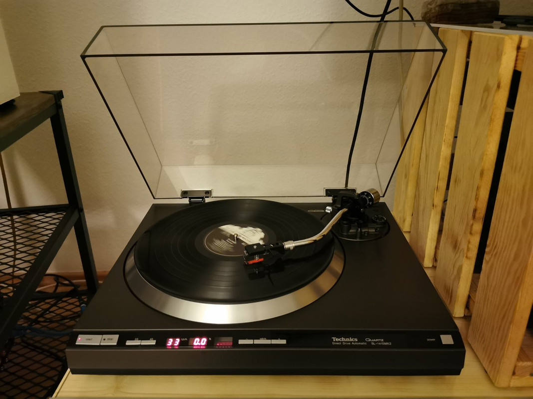 [Bild: Technics-SL-1410-MKII.jpg]