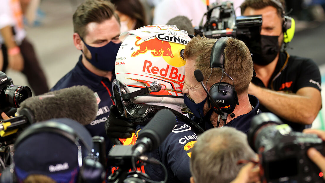 Max-Verstappen-Red-Bull-GP-Abu-Dhabi-2021-Qualifikation-169Gallery-5848980-1858986