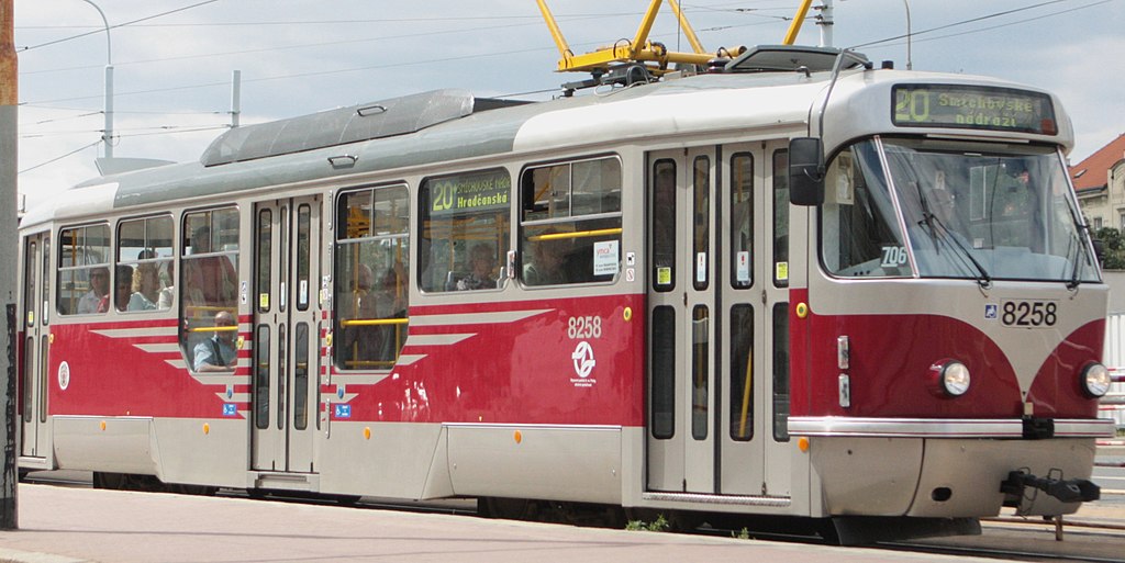 1024px-Praha-tram-T3-PLF-low-floor-2008-08-06-cropped.jpg