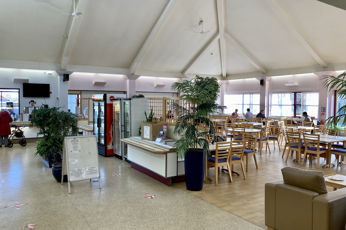 05A482AA-8BE9-4622-A954-DC35B13CFC12