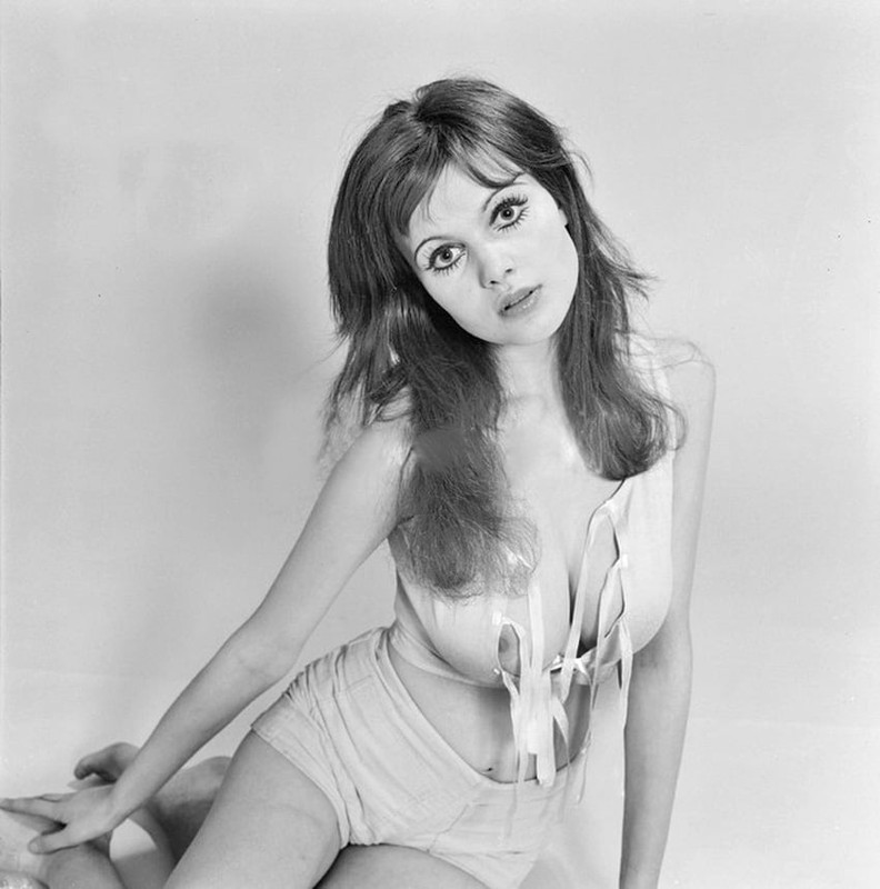 madeline_smith_a58