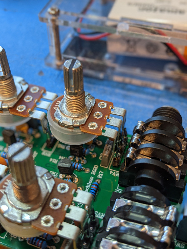 PXL_20201107_231340446.PORTRAIT-01.COVER