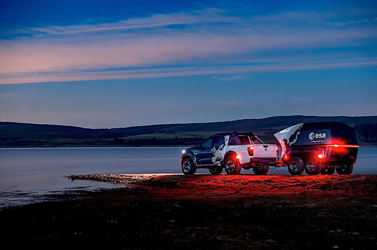 Nissan Navara Dark Sky Concept  (27)