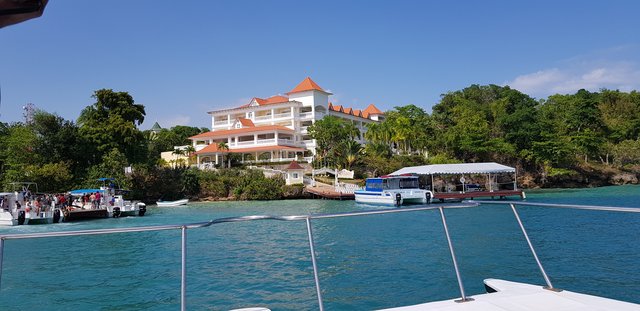 DIA 4 - EXCURSION A SAMANA, CASCADA DEL LIMON E ISLA BACARDI - Hotel Grand Sirenis Punta Cana + Samana + Cortecito (95)