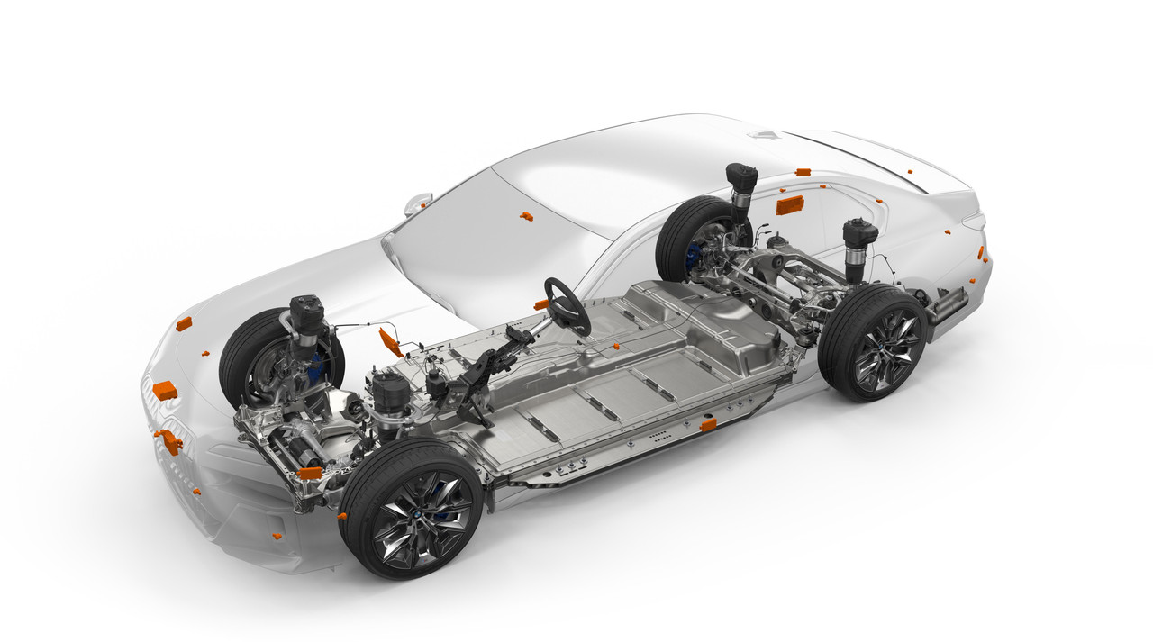 P90458362_highRes_the-new-bmw-7-series