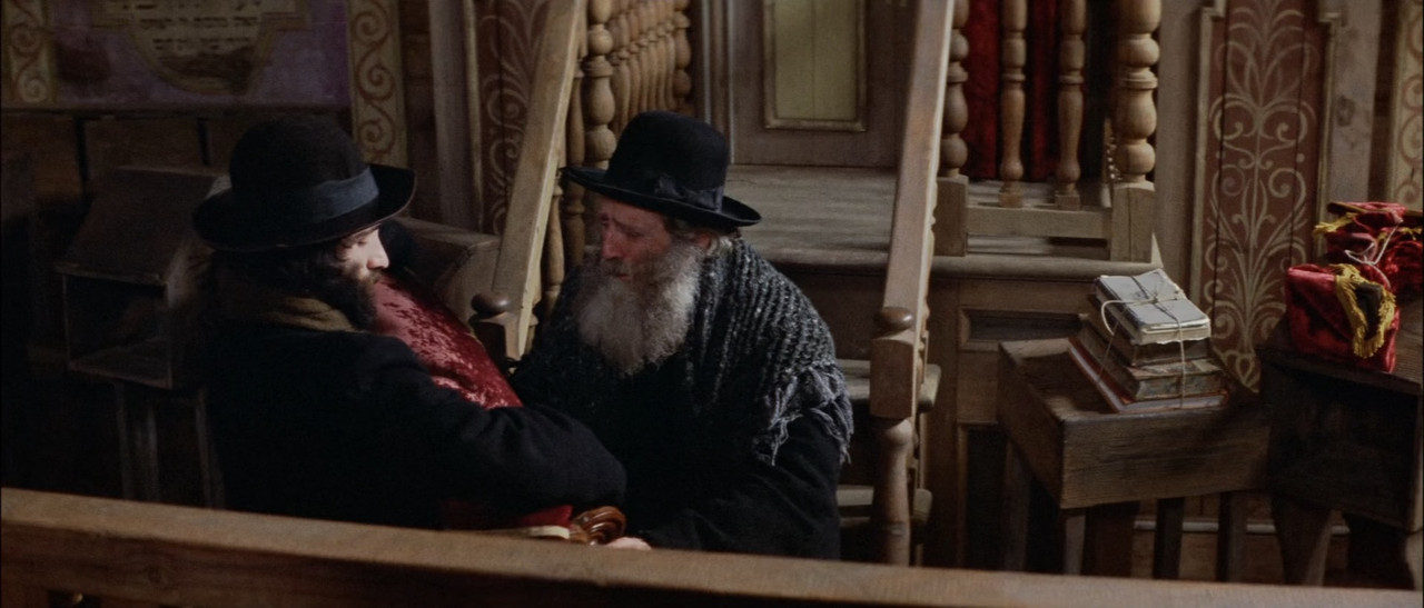 Fiddler on the Roof 1971 (1080p x265 10bit Tigole).mkv_snapshot_