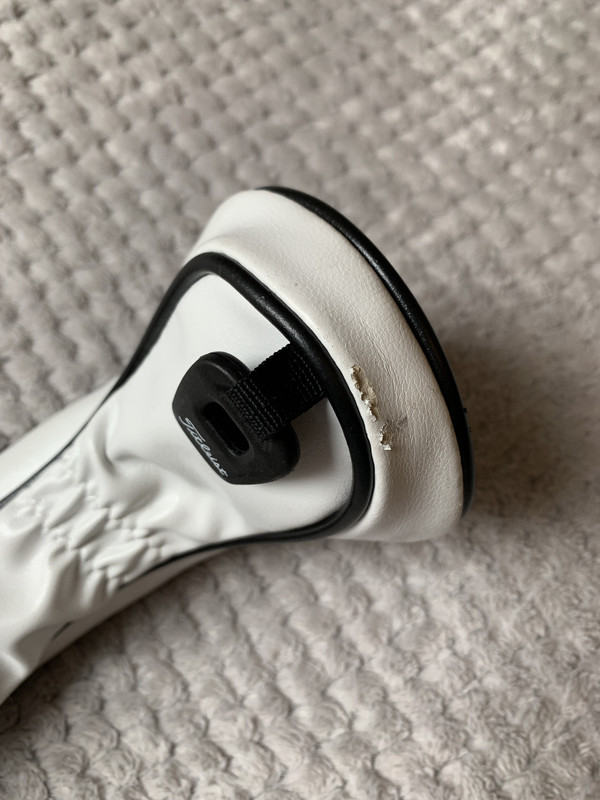 49CB9CB7-1470-4BF9-AC84-88547C49226B