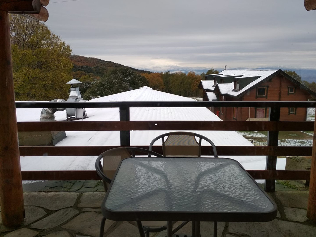 8D2B7928-41CF-40AF-8175-8792E77062FC