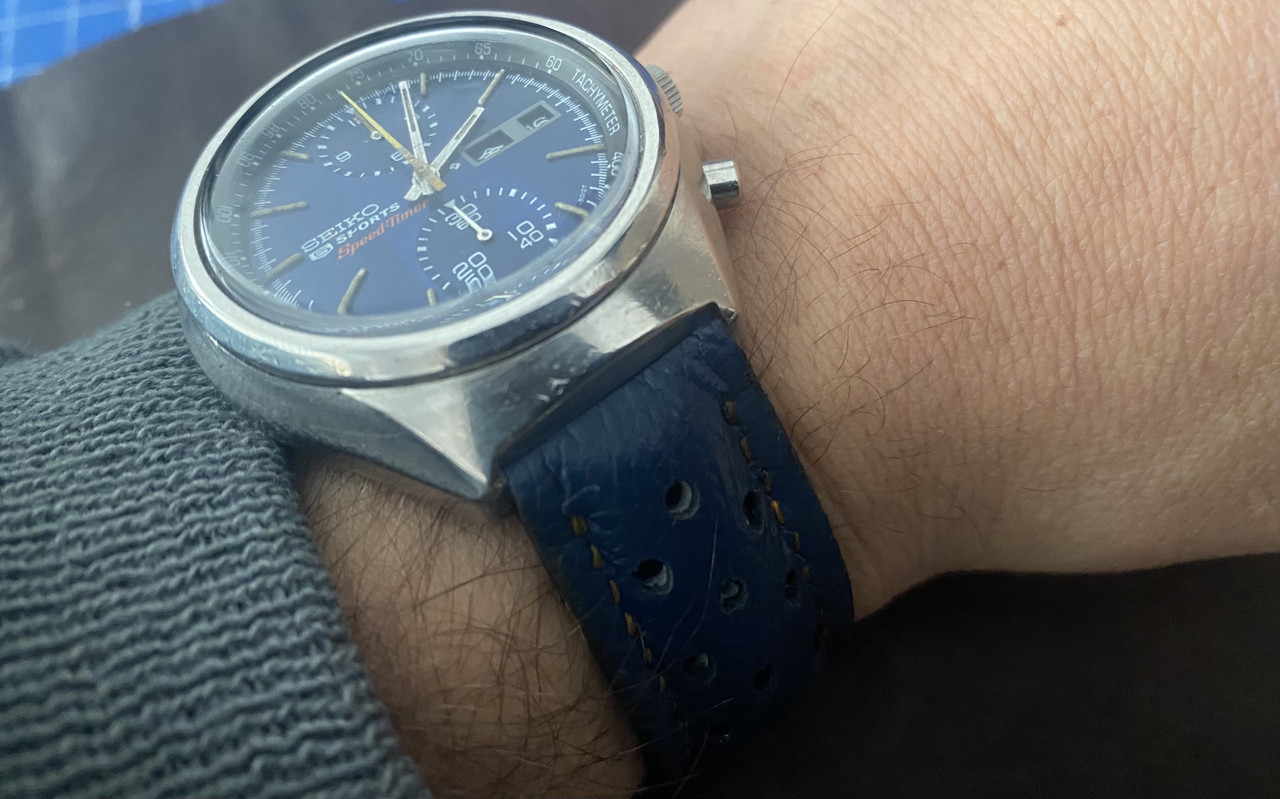 52AE9672-460E-4DF1-AC7B-869D4B01613E