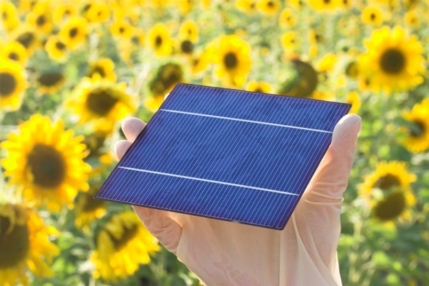 Un petit panneau solaire pour portable