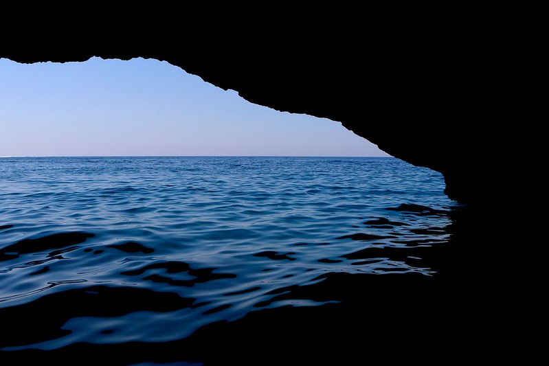blueblackcove.jpg