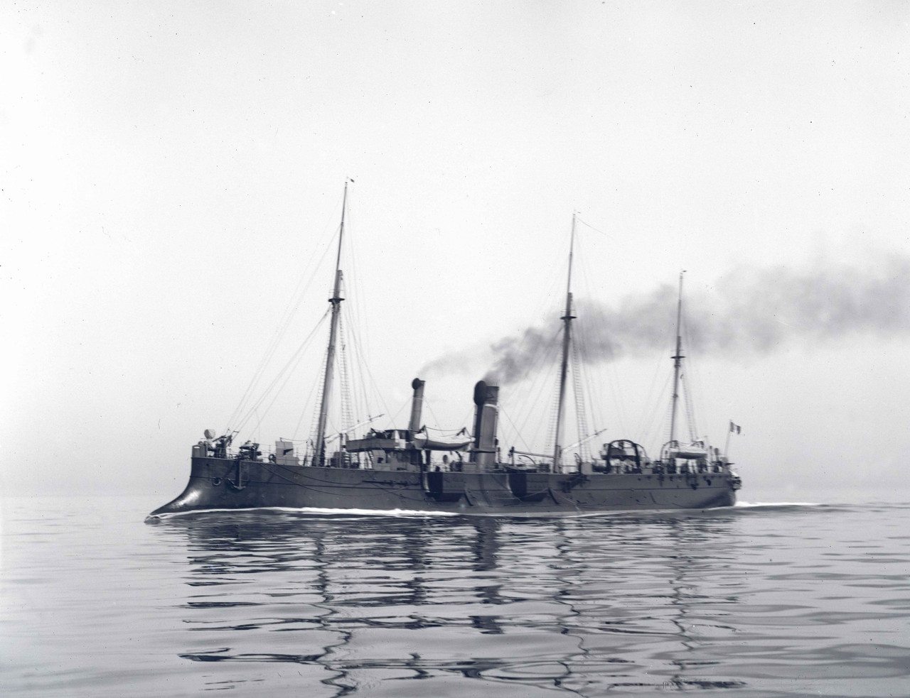 https://i.postimg.cc/FRkQybVy/Laland-1891.jpg