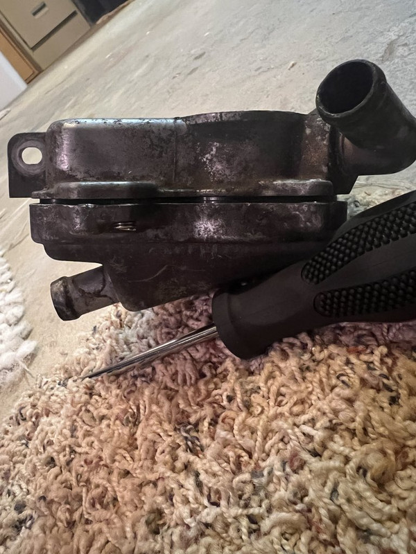 9CE7B396-A22D-4CC8-B2D6-1A50BB7B48F7