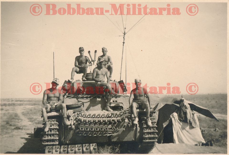 Tunis 1942 Afrikakorps Panuerkampfwagen III Scherenfernrohr Wüst