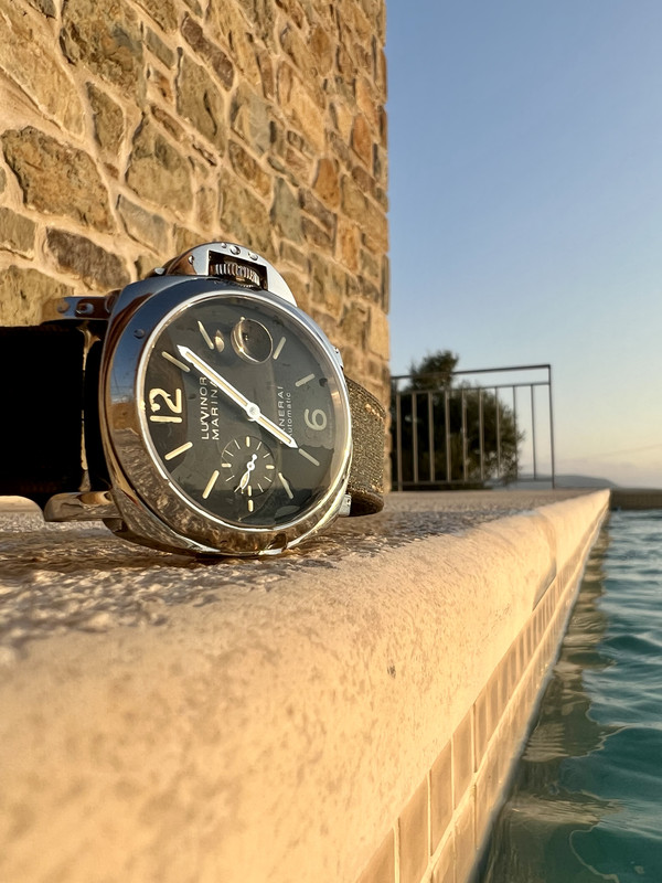 192288A0-F829-4AE0-B7A7-123B9EC95AC2