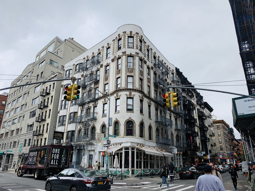 5F78F250-C472-4670-A7C4-C04BA68561FA