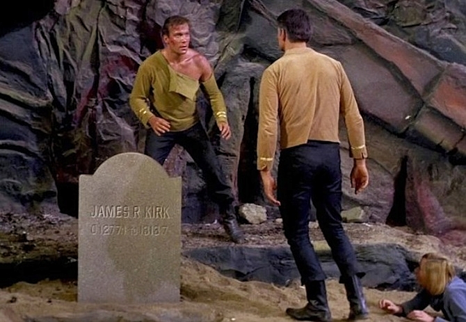 STAR-TREK-JAMES-R-KIRK-2-FOTOR.jpg