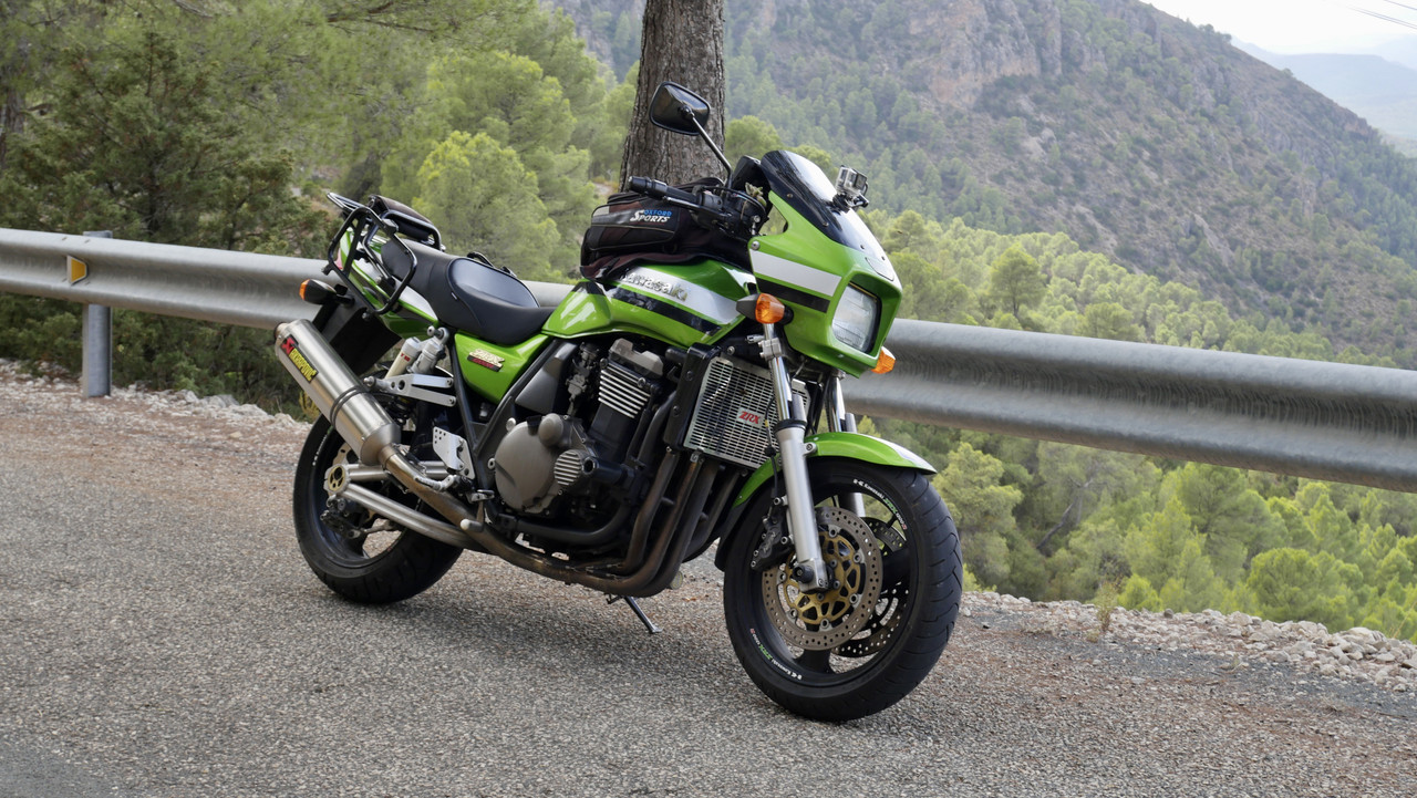 10B85DB9-8C44-440E-8001-F417C711E6BC