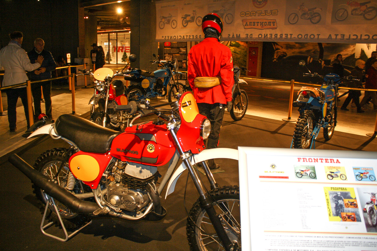 bultaco h3 -registronex - Exposición 'Bultaco, Reina de la Montaña' (M) FR-0510