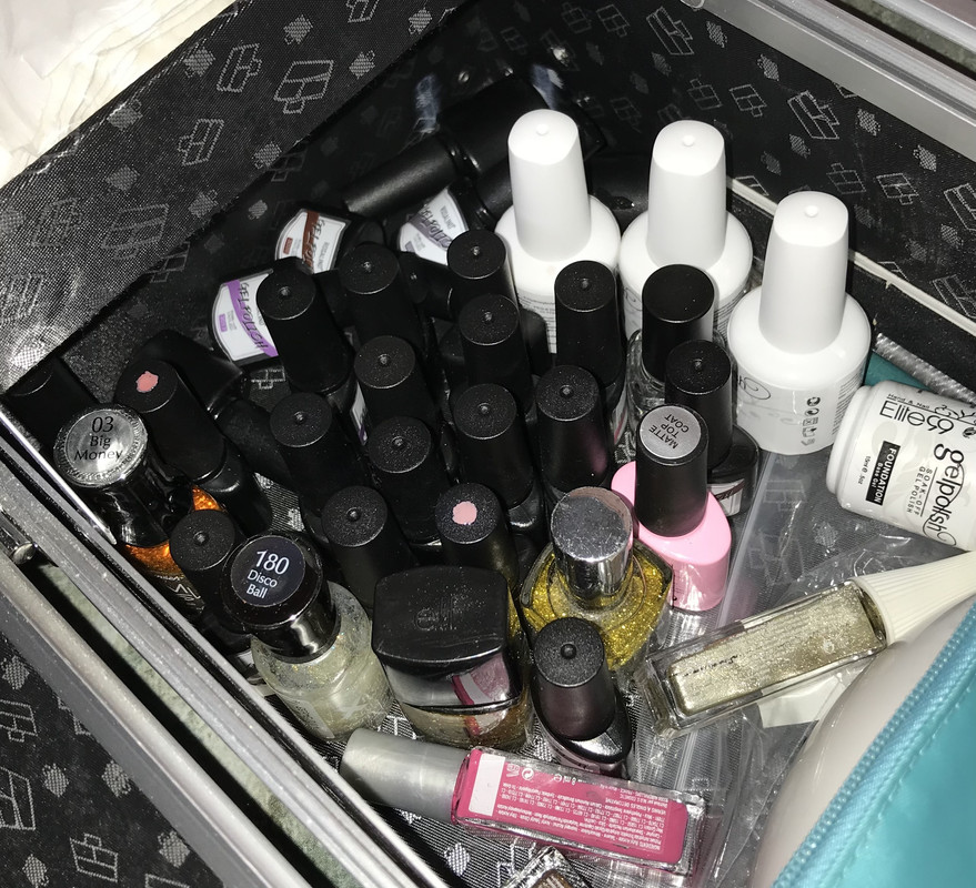 2F5A5F8D-C05D-4F9F-8007-D6A056B0DD70