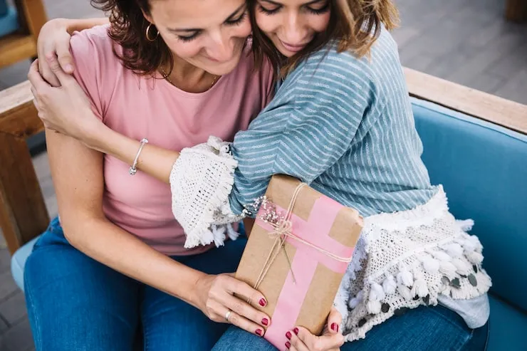 Why Choose Handmade Gifts