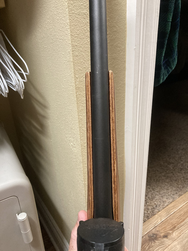 E78C6098-7E13-410C-9164-10B0A01F95EA