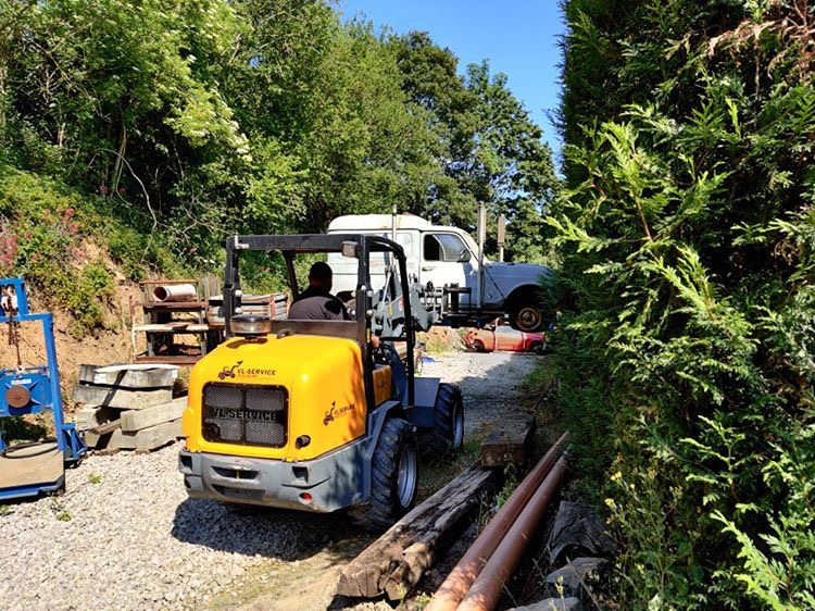 377B0902-D560-49B8-85F7-6255BEC69836