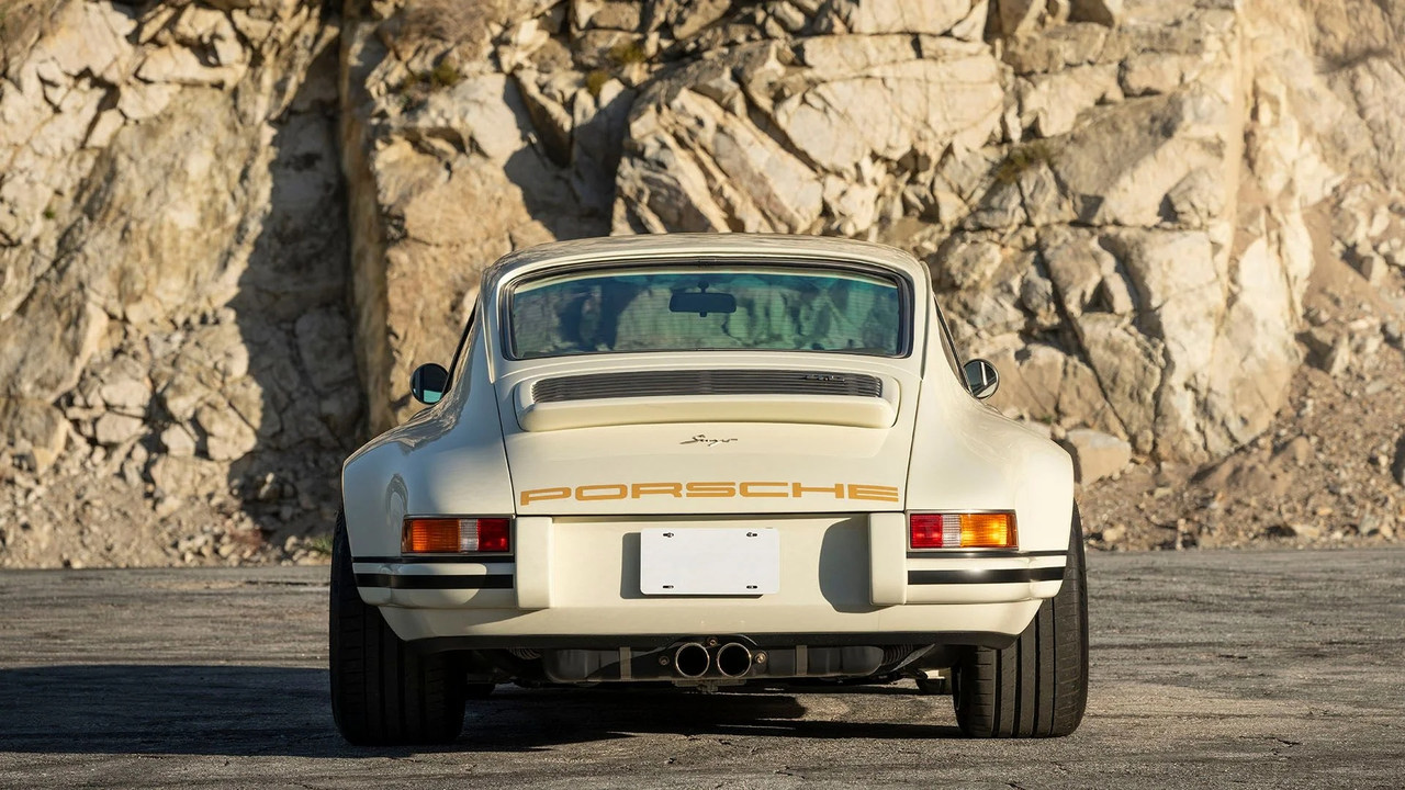 1990-porsche-911-coupe-reimagine4.jpg