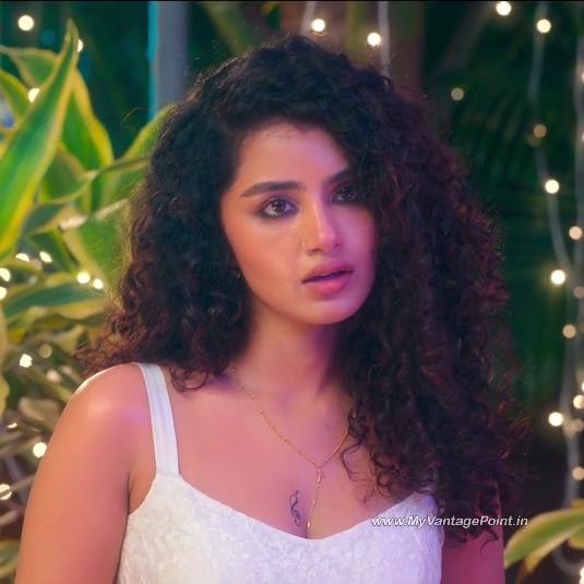 13-Anupama-Parameswaran-as-Lilly-Joseph-in-the-movie-Tillu-Square-2024