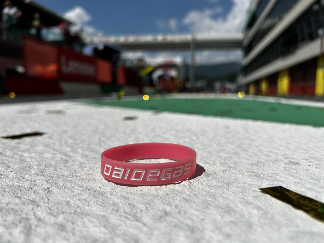 22BC3BA8-A11C-4023-BAC7-4AF4A3A83570