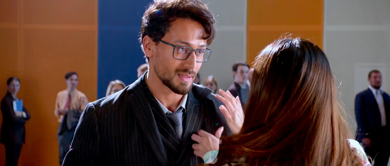 Heropanti 2 2022 WebRip [Hindi] 480p 720p ESub Screenshot