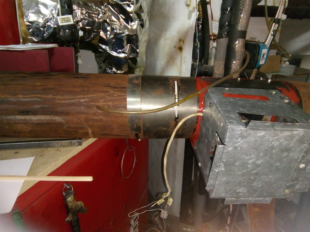 9.Mikromanometar priključen