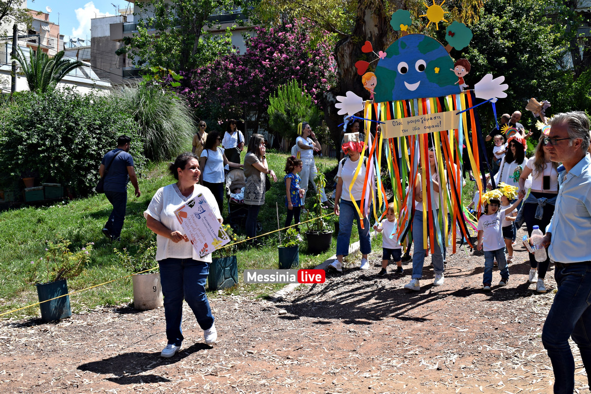 ΛΟΥΛΟΥΔΕΝΙΑ ΠΑΡΕΛΑΣΗ DSC_1541