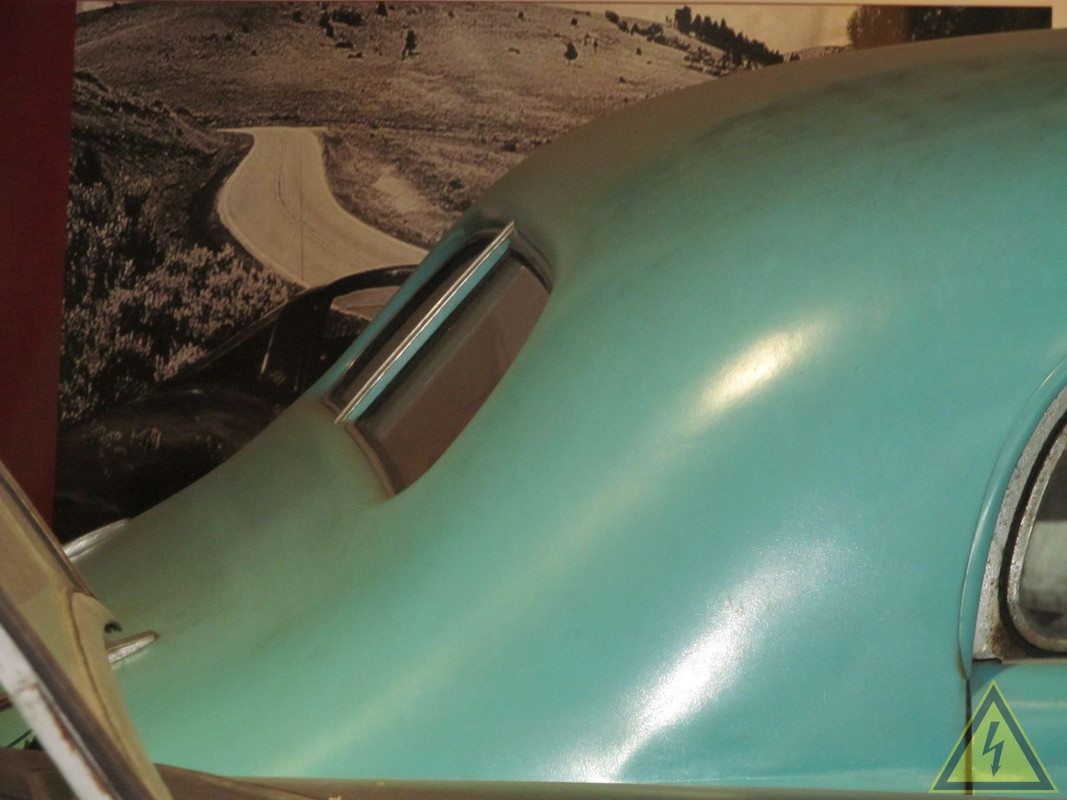 Opel_Admiral_SPb_048