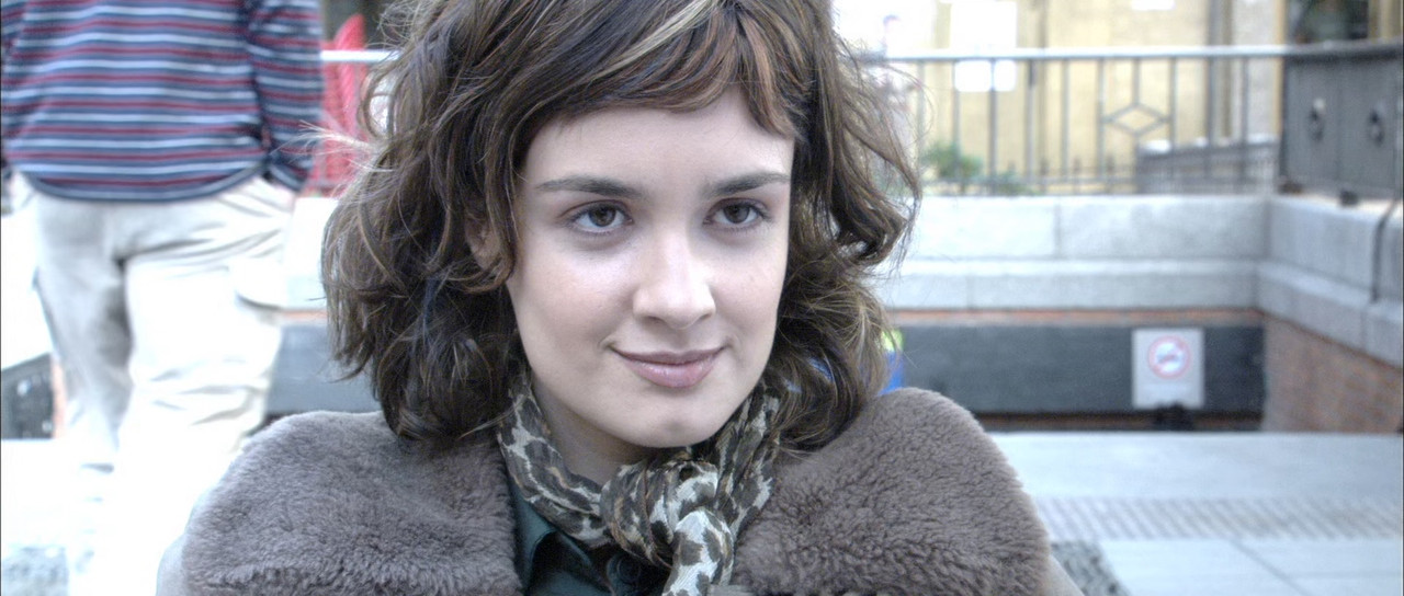 Sex and Lucia (2001).mkv_snapshot_00.29.59_[2018.02.24_02.20.38]