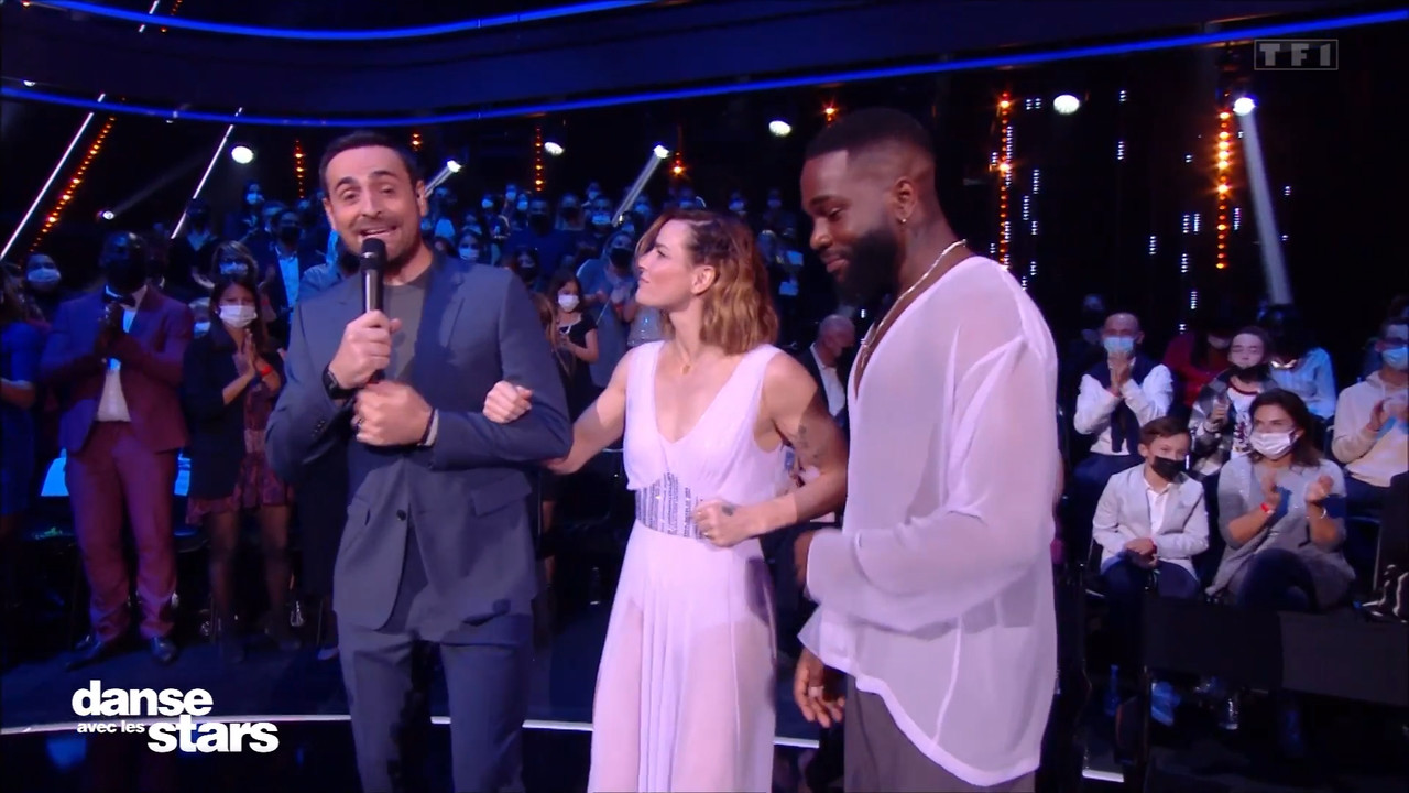 2021-11-12_21_05_TF1_Danse-avec-les-stars.mp4_snapshot_02.07.30.416