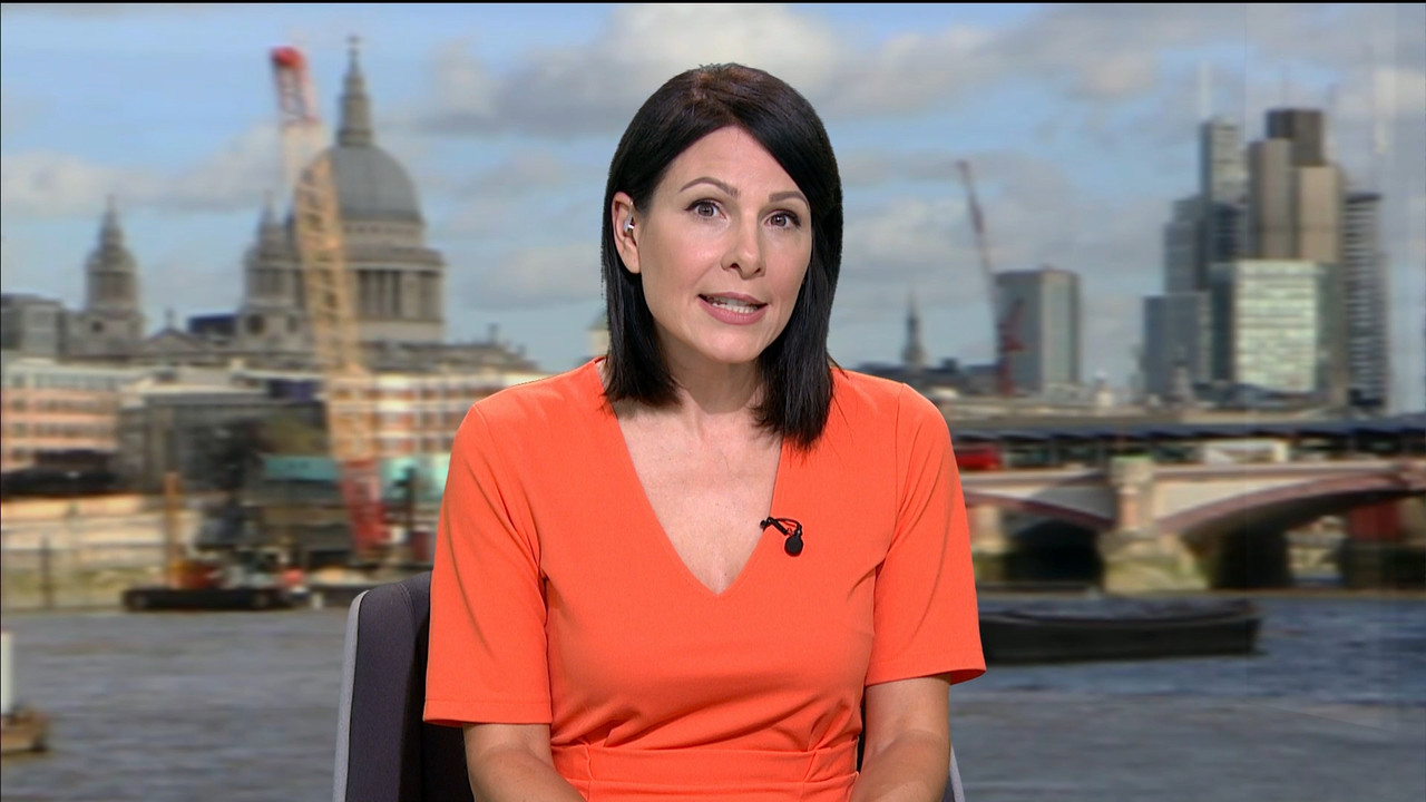 ITV News London_20200729_18001830.ts_snapshot_02.42.020
