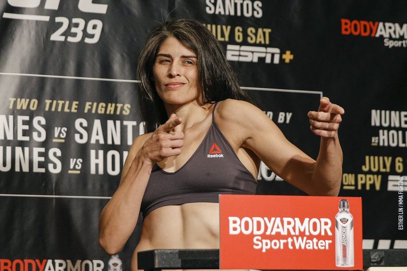 Джулия Авила: Парите в UFC са страхотни, но само когато се биеш