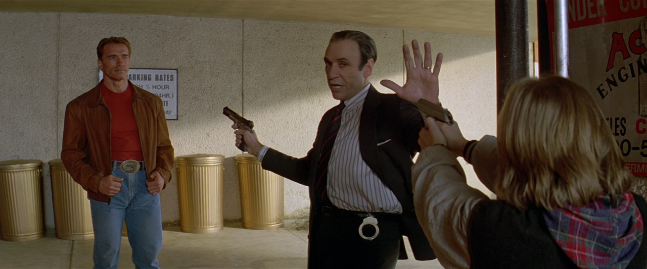 Last Action Hero (1993) (1080p BluRay x265 FreetheFish)-9