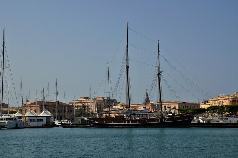 SIRACUSA-26-4-2019 - Italia y sus pueblos-2018/2019/2023 (74)