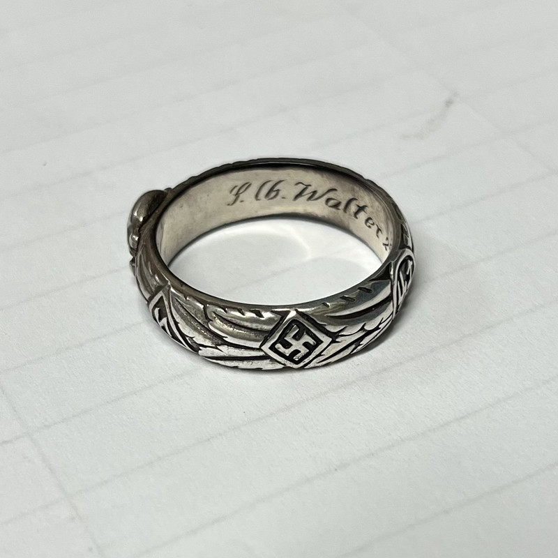 C30CB6F1-E196-4CE1-9968-E2C782F6A244