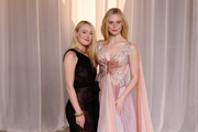 Dakota-Fanning6th-Academy-Museum-Gala416