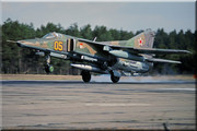 19 GvAPIB Mig-27D Yellow 05_61912561307 (2)