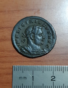 Nummus de Licinio I. GENIO POP ROM. Genio estante a izq. Trier. 20220208-213141