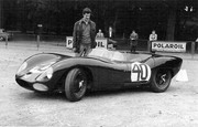 24 HEURES DU MANS YEAR BY YEAR PART ONE 1923-1969 - Page 44 58lm40-Tojeiro-T-Bridger-P-Blond