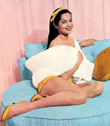 nancy-kwan-b43