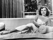 paulette-goddard-mc93