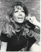 ingrid-pitt-c34