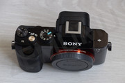 [VENDU] Sony A7 + 2 batteries et chargeur SonyA705