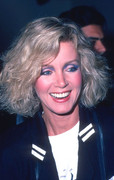 donna-mills-a02